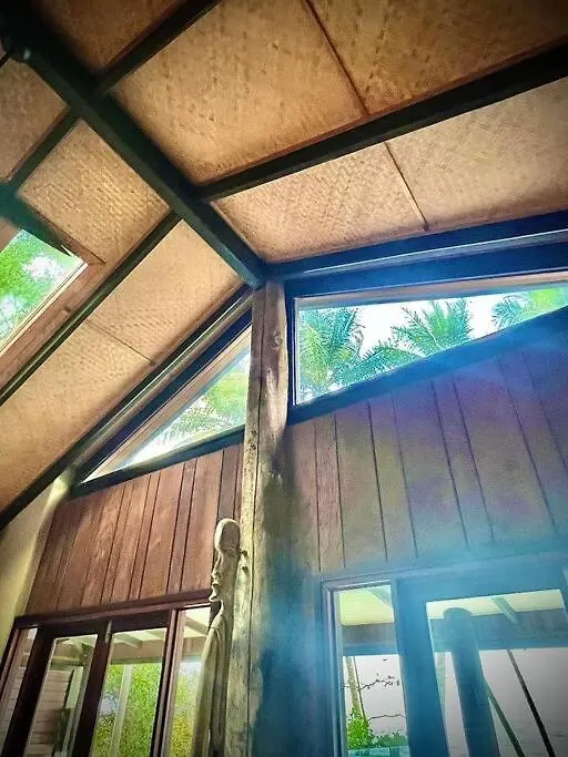 Holiday home Bala Beach House On Absolute Beachfront Newell Beach Australia